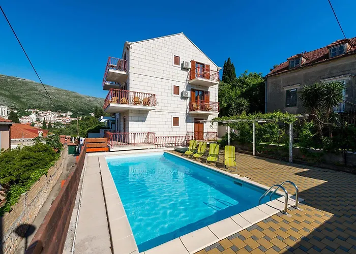 Villa Valjalo