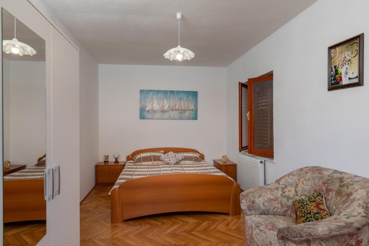 Valjalo Apartment