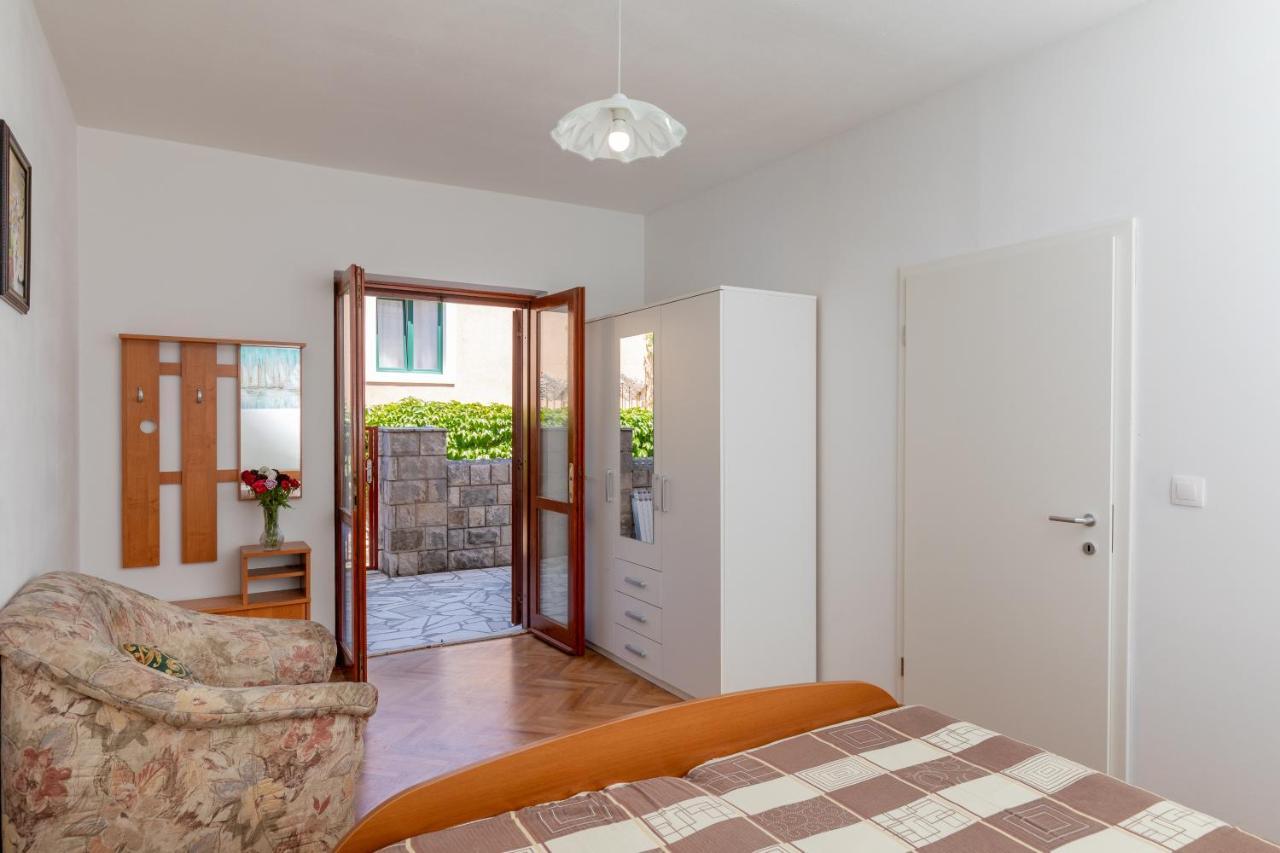 Apartment Valjalo *