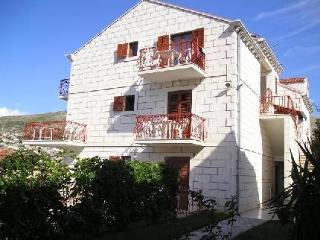 Valjalo Apartment