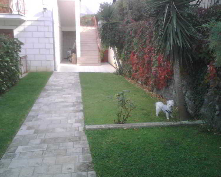 Valjalo Apartment *