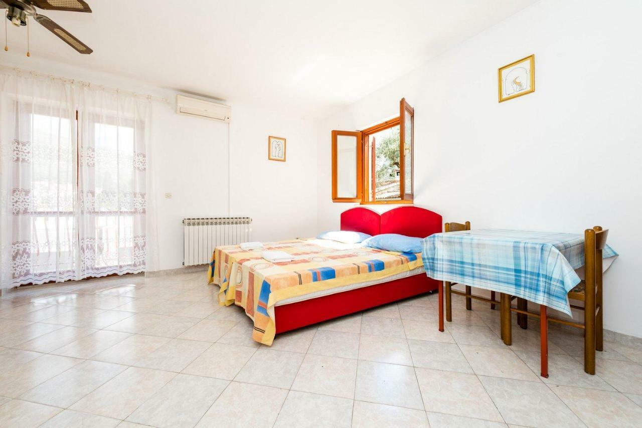 Valjalo Apartment *